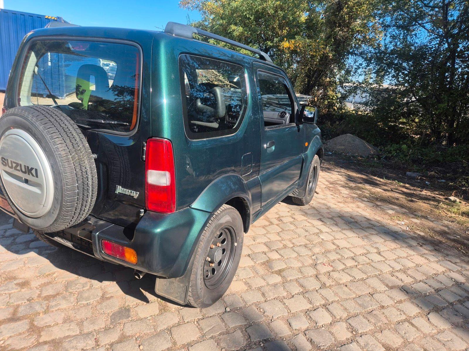 Suzuki Jimny 2005 — interior