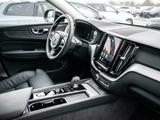 Volvo XC60 Plus Dark Recharge Plug-In Hybrid AWD T8 Tw - Volvo: Awd