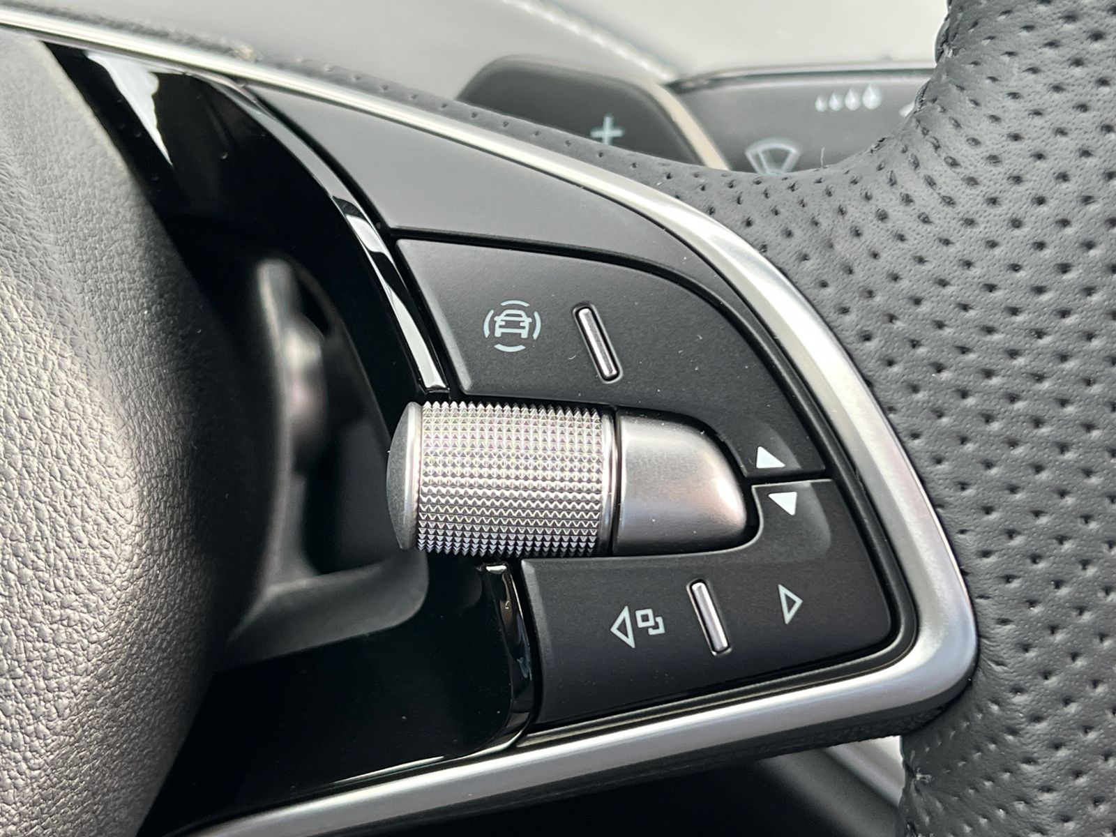 Fahrzeugabbildung SKODA Elroq 85 Sportline *AHK, Matrix-LED, LM'-21"*
