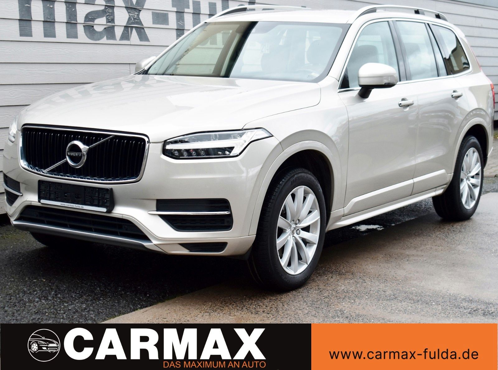 Fahrzeugabbildung Volvo XC90 Momentum AWD,Leder,Navi,LED,SH,PDC,ACC