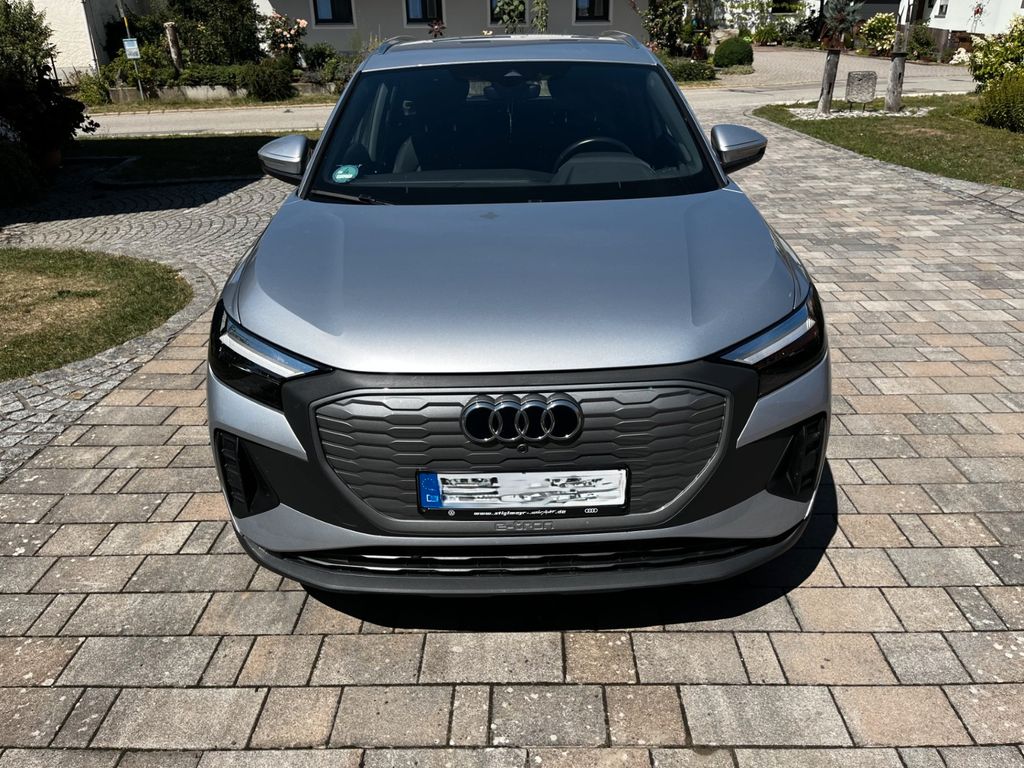 Image of Audi Q4 e-tron