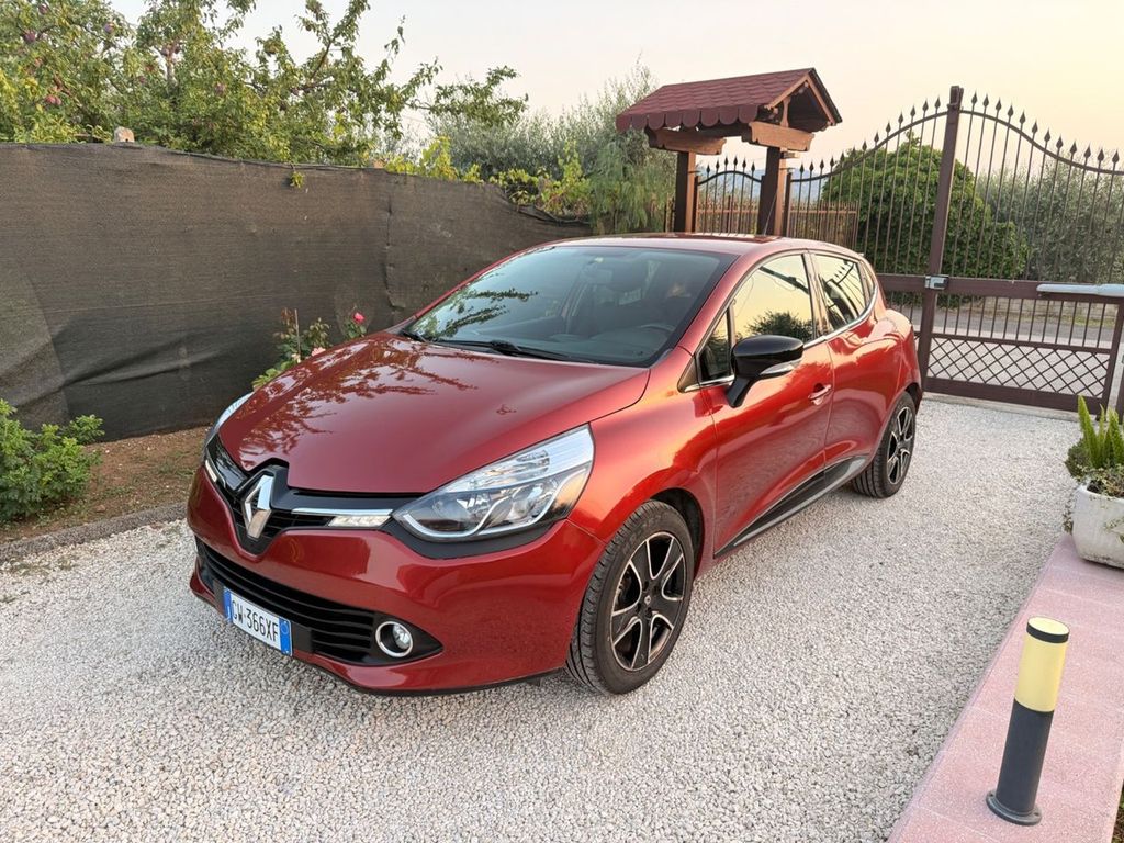 Image of Renault Clio