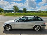 BMW 318 Baureihe 3 Touring 318d - BMW 318 aus 2005: 318d