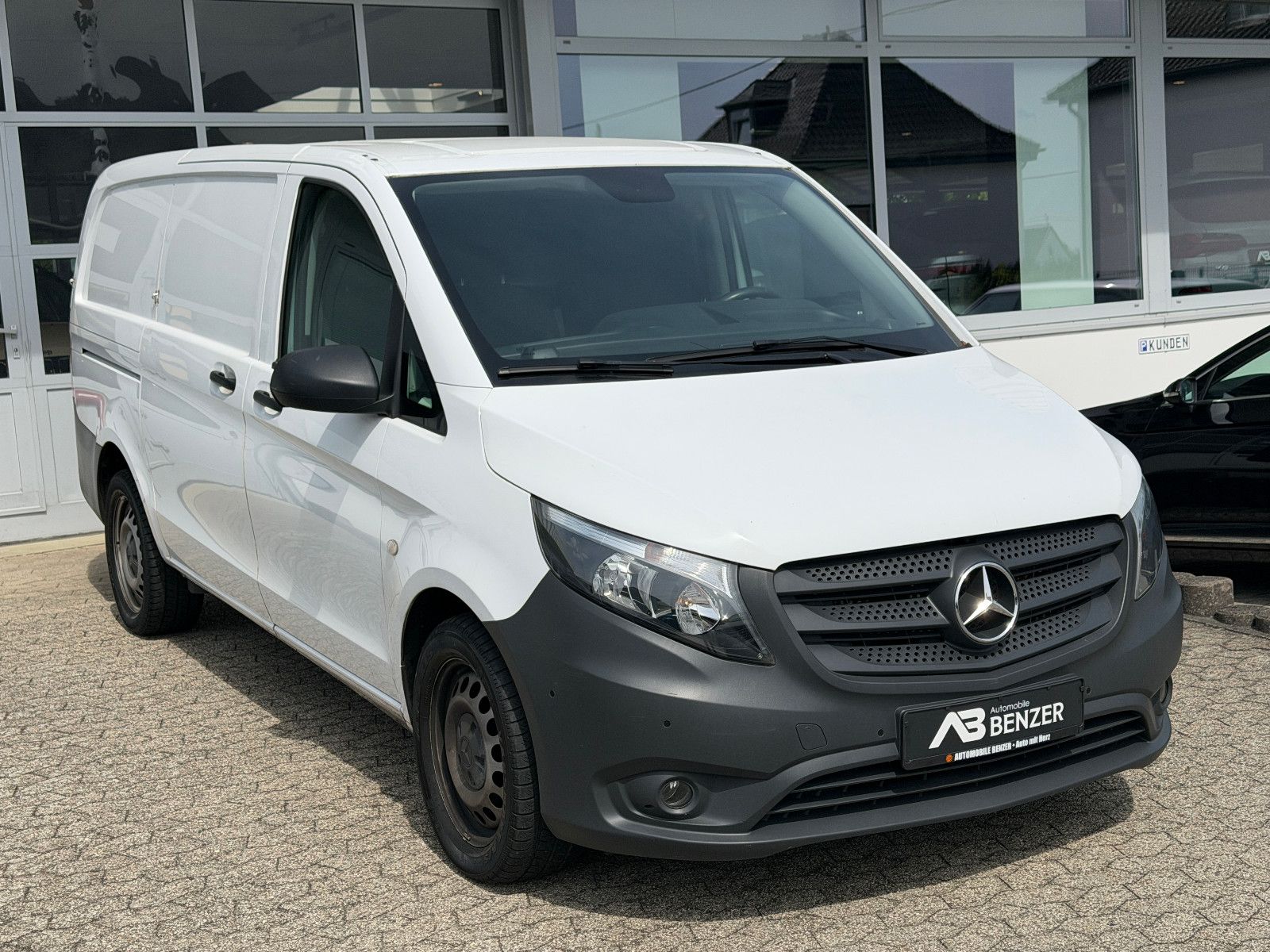 Fahrzeugabbildung Mercedes-Benz Vito Kasten 119 CDI PRO lang /AUTOMATIK/CARPLAY/