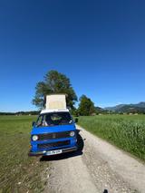 Volkswagen T3 andere - blaue Volkswagen T3 andere