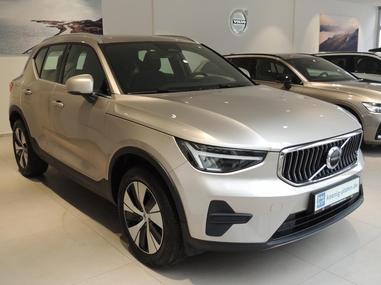Volvo XC40 B3 2WD Plus Bright Klima Navi