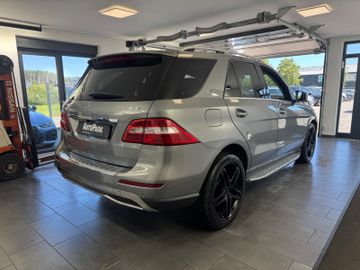 Mercedes ML 250 - 6