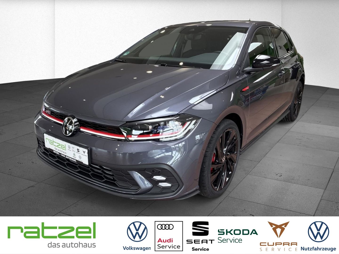 Fahrzeugabbildung Volkswagen Polo GTI 2.0 TSI DSG RearView Navi ACC IQ Drive
