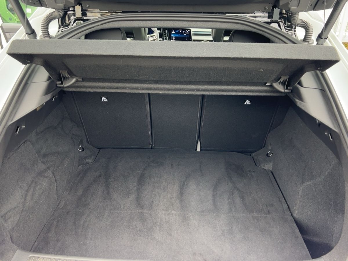 Renault Rafale - Bild 22