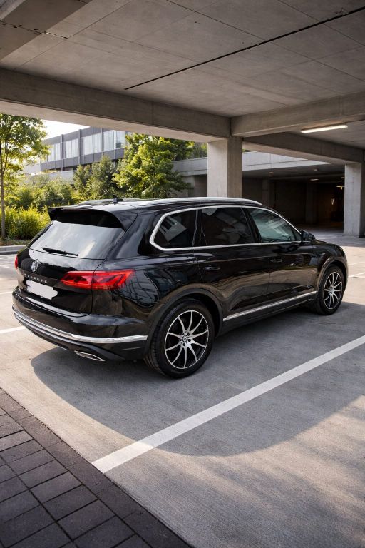 Image of Volkswagen Touareg