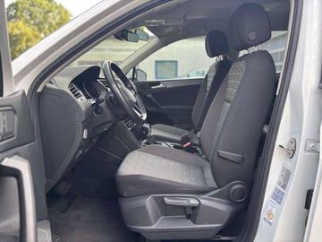 Volkswagen Tiguan - 9