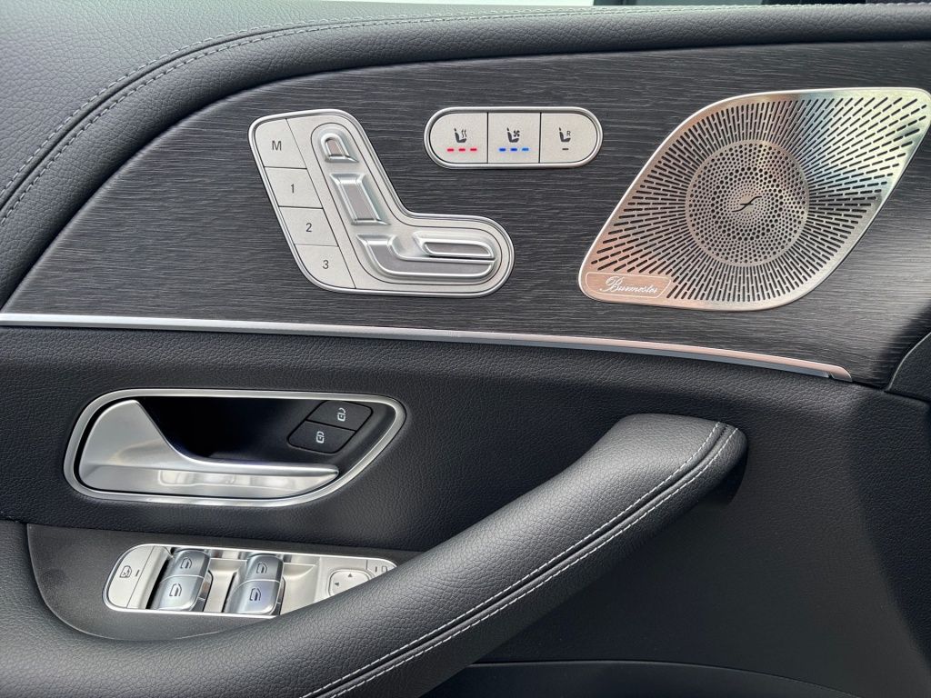 Fahrzeugabbildung Mercedes-Benz GLE 350 de 4M HYBRID +MANUFAKTUR+AMG+ASSISTENZ++