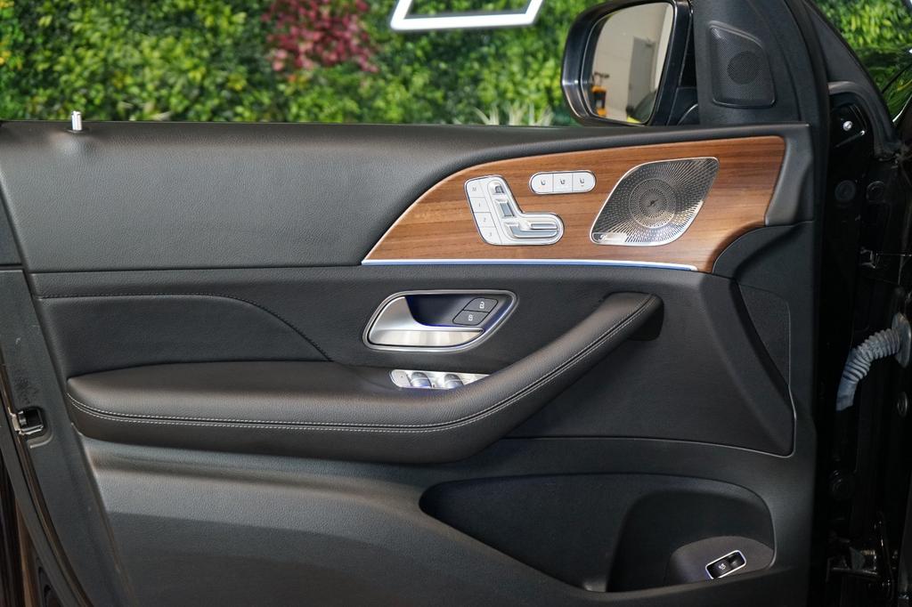 Mercedes-Benz GLS 400