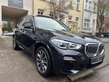 BMW X5 xDrive30d M Sport Paket Head-Up PANORAMA - BMW X5: Sport Paket