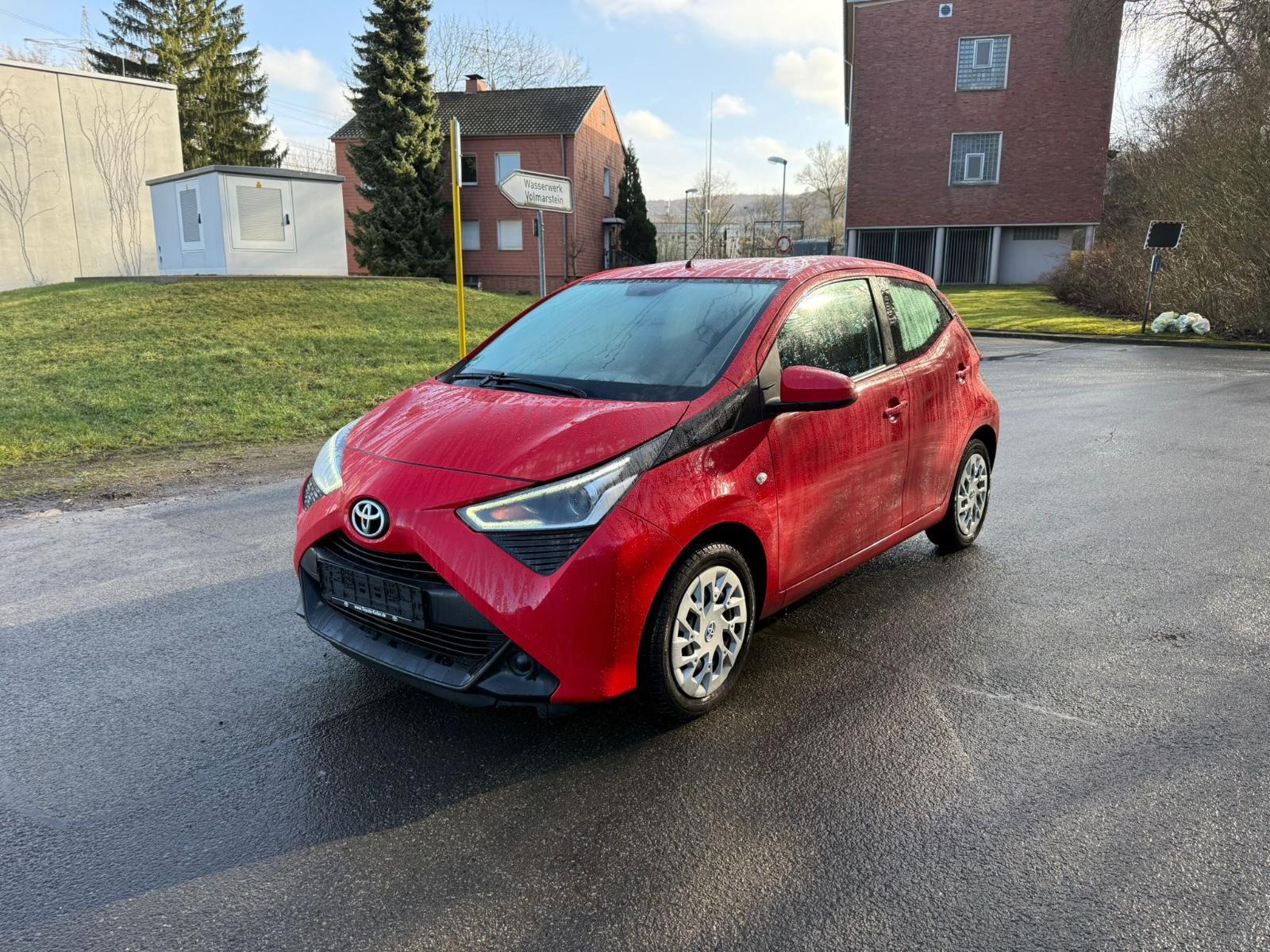Toyota Aygo AYGO x-play