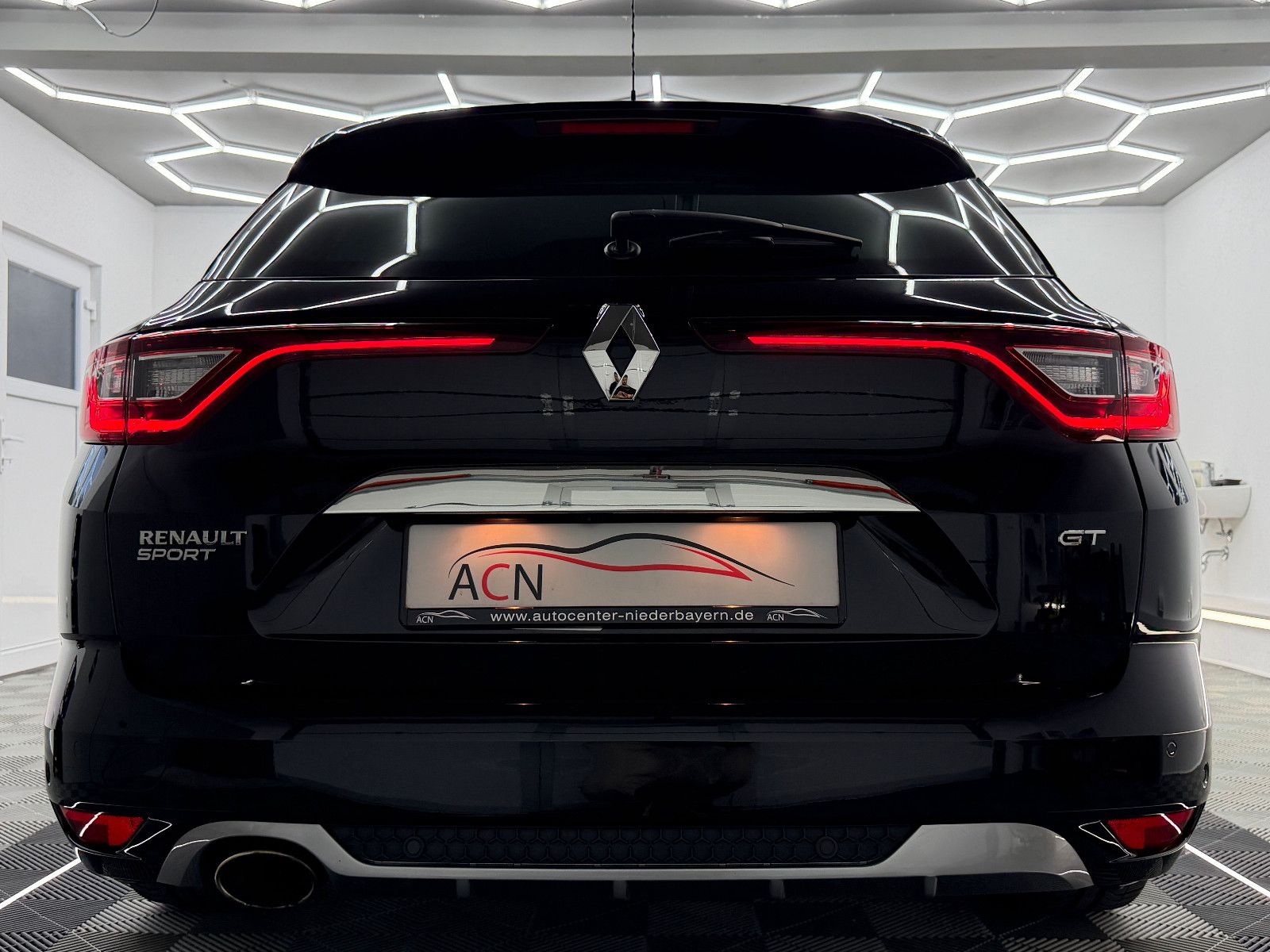 Fahrzeugabbildung Renault Megane IV Grandtour GT 4CONTROL/HuD/AHK/eGSD