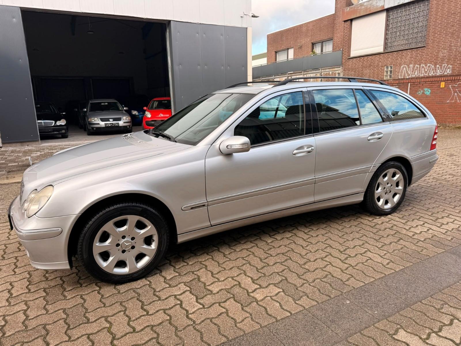 Mercedes-Benz C200 2006 — photo 6