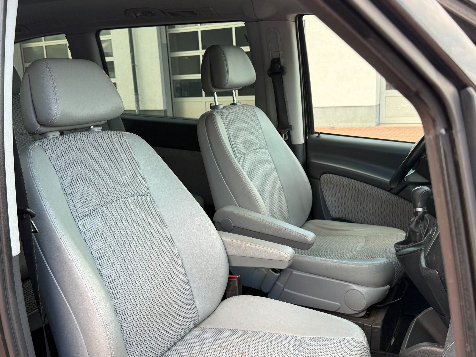 Fahrzeugabbildung Mercedes-Benz Viano 2.2 CDI Trend *Navi*Sitzhzg*7-Si*AHK*PDC*