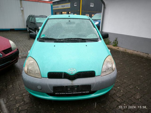 Toyota Yaris 1.0