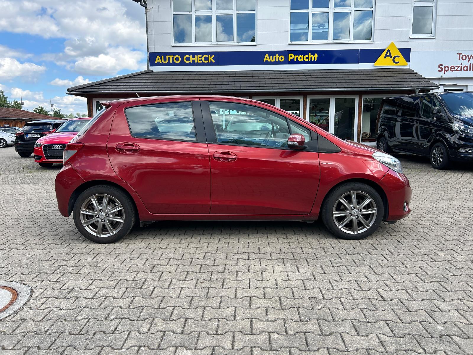 Toyota Yaris Club Kamera/Standheizung/Alu