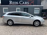 Toyota Avensis 1.8 Executive/II.HD/AUT./TMP/AHK/KAM/SHZ - Toyota Avensis: Kombi, 1.8