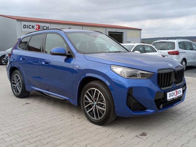 BMW X1 20i sDrive M-Sport BLACK*AHK*ACC*LED+*MEMORY