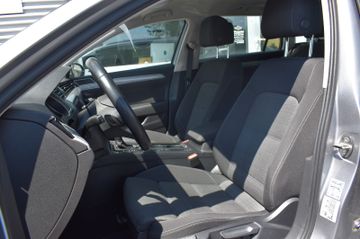 Volkswagen Passat Variant - 11