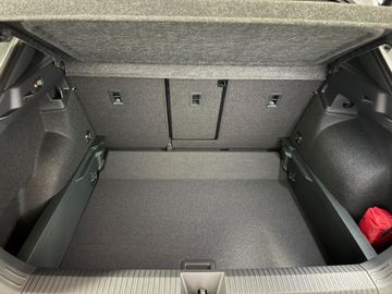 Volkswagen T-Roc 1.5 eTSI  R-Line neues Modell Black Style
