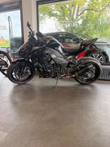 Kawasaki Z1000