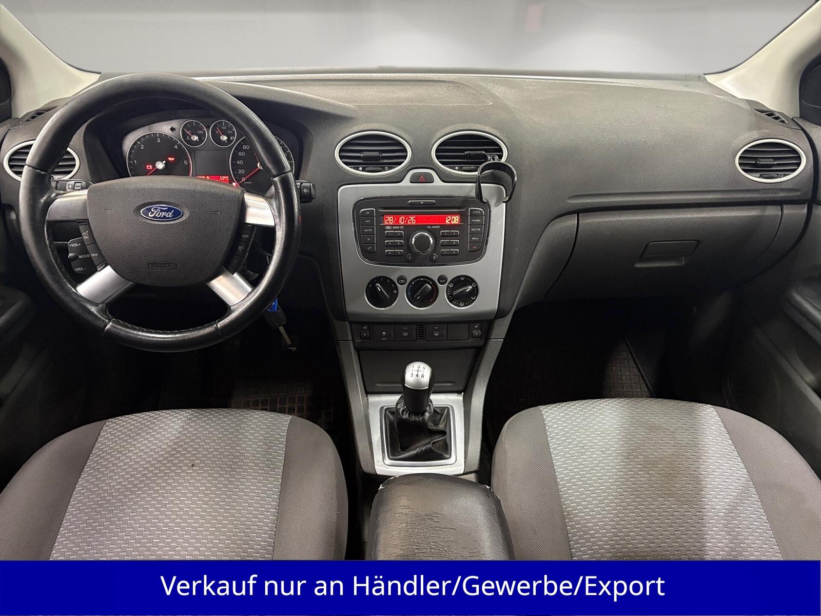Ford Focus 2008 — photo 11