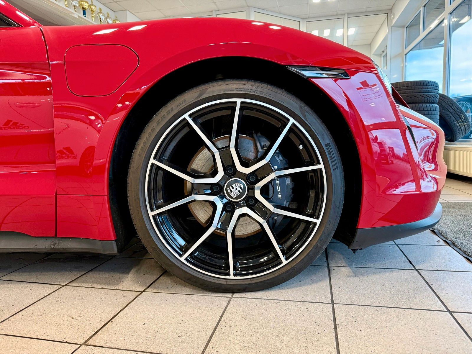 Fahrzeugabbildung Porsche Taycan ACC/BOSE/21Zoll/Klimasitze/APPROVED
