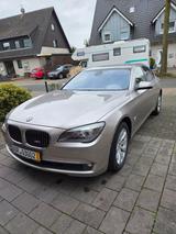 BMW 750i - M Sehr Gepflegt, Nur 114123 KM Checkheft - BMW 7 Series aus 2009