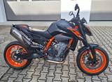 KTM 890 Duke R, TechPack, Akra, 93db Eintragung - KTM 890 DUKE R