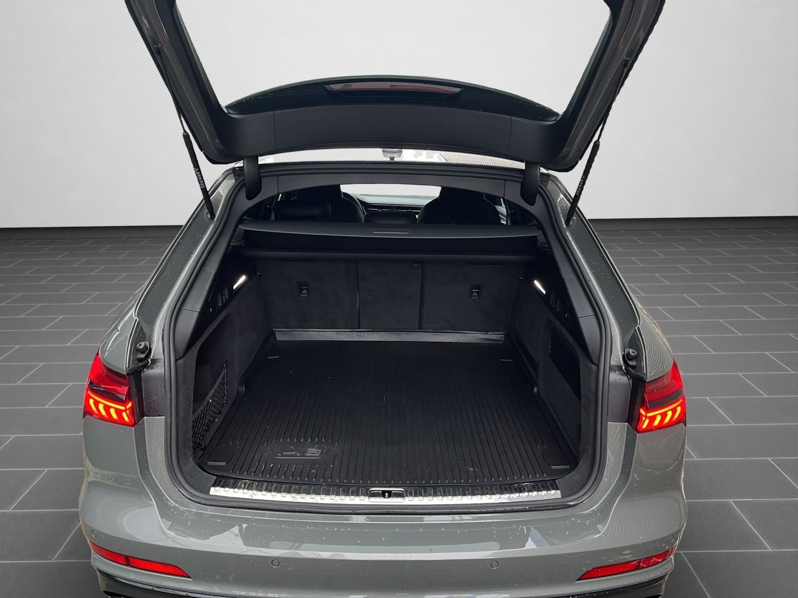 Audi S6 - Bild 16