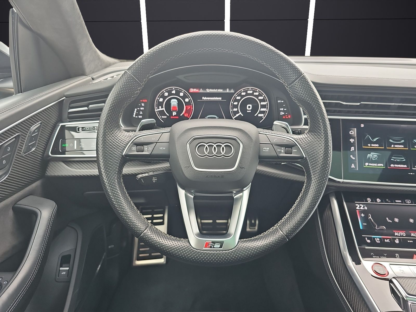 Fahrzeugabbildung Audi RS Q8 SPORT Vmax 280 23"+MATRIX +PANO+KERAMIK