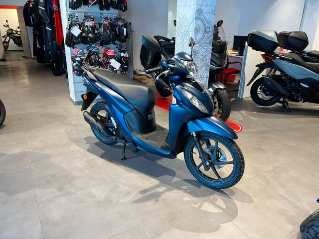 Honda Vision 110 Suit Blue *Demobike*