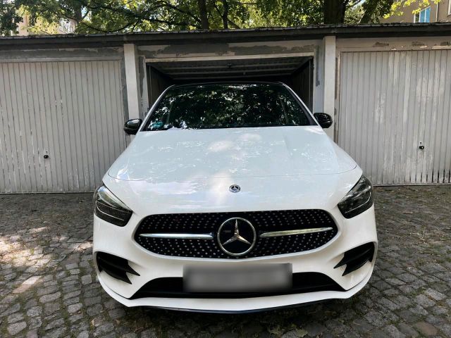 MERCEDES-BENZ Mercedes B220 AMG Line, 1. Hand Mercedes G...