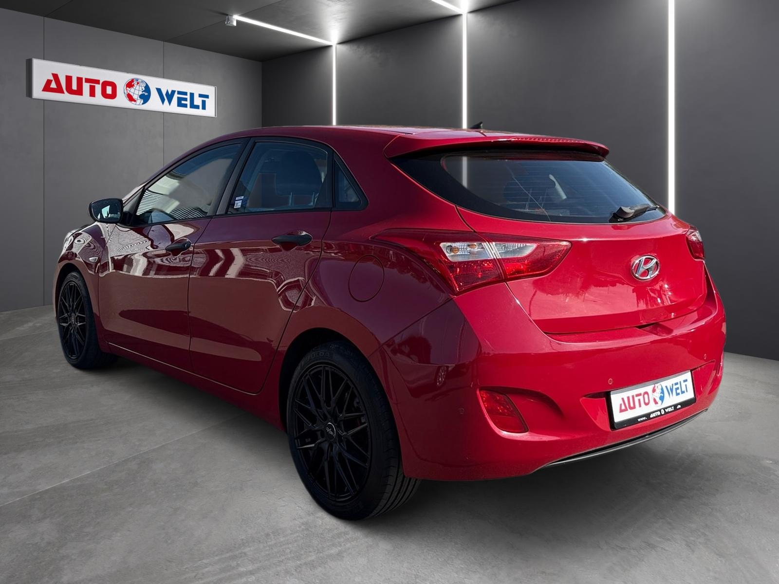 Hyundai i30 1.4 Classic PDC Bluetooth Klima USB AUX