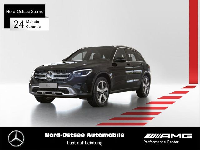 Mercedes-Benz GLC 300 d 4M HUD Pano AHK Standhz Sound Kamera