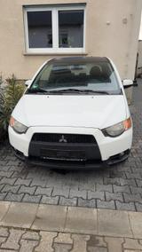 Mitsubishi Colt 1.4 Benzin 8-fach bereift - Mitsubishi Colt: 1.4