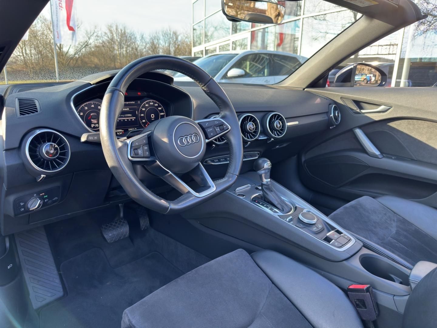Fahrzeugabbildung Audi TT Roadster 40 TFSI s-tronic