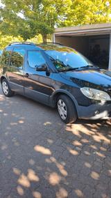 Skoda skoda roomster Scout  tdi  2012 Elegance - Skoda aus 2012: Scout