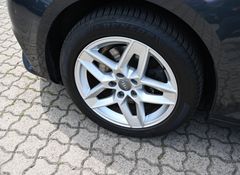 AUDI A4 Avant 1.4 TFSI sport AHK Navi LED PDC