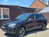 Volkswagen Touareg V6 TDI BMT NAVI LEDER SHZ ALU PDC - Volkswagen Touareg aus 2012: TDI