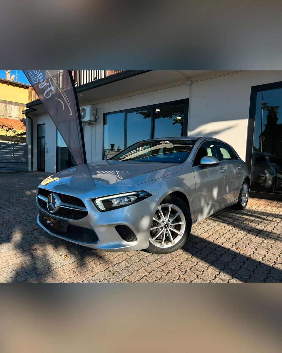 MERCEDES-BENZ Mercedes-benz A 180d Automatica