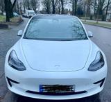 Tesla Model 3 Hinterradantrieb RWD RWD - Tesla Model 3 Gebrauchtwagen in München