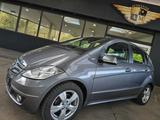 Mercedes-Benz A 180 CDI AVANTGARDE AHK/Teilleder/Sitzheizung - Mercedes-Benz A 180: Cdi Avantgarde