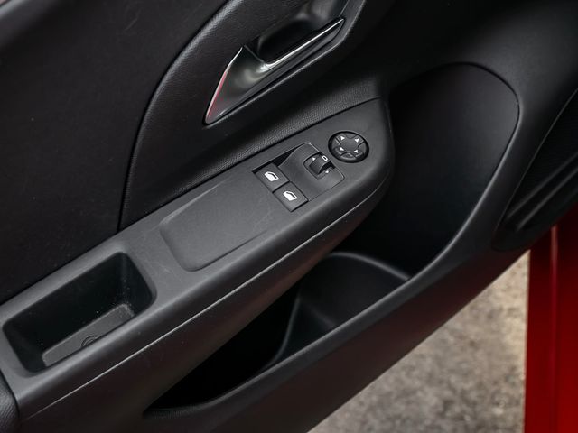 Opel Corsa F 1.2 Edition Fernlicht-Assistent Kamera