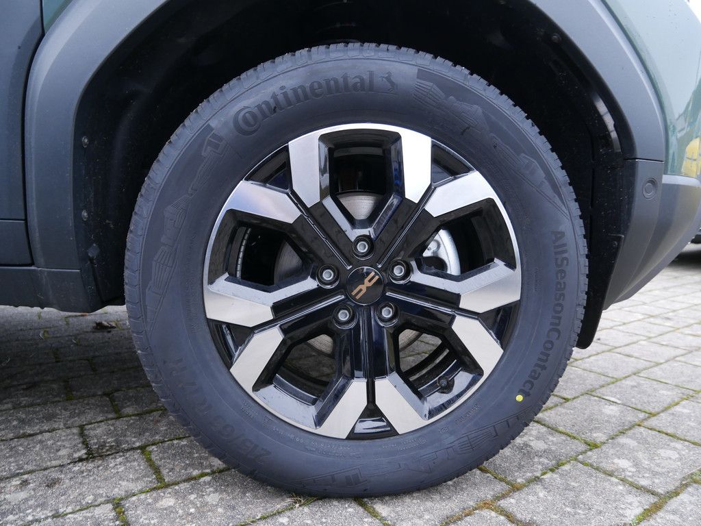 Fahrzeugabbildung Dacia Duster Extreme TCe 130 4x4 NEUES MODELL
