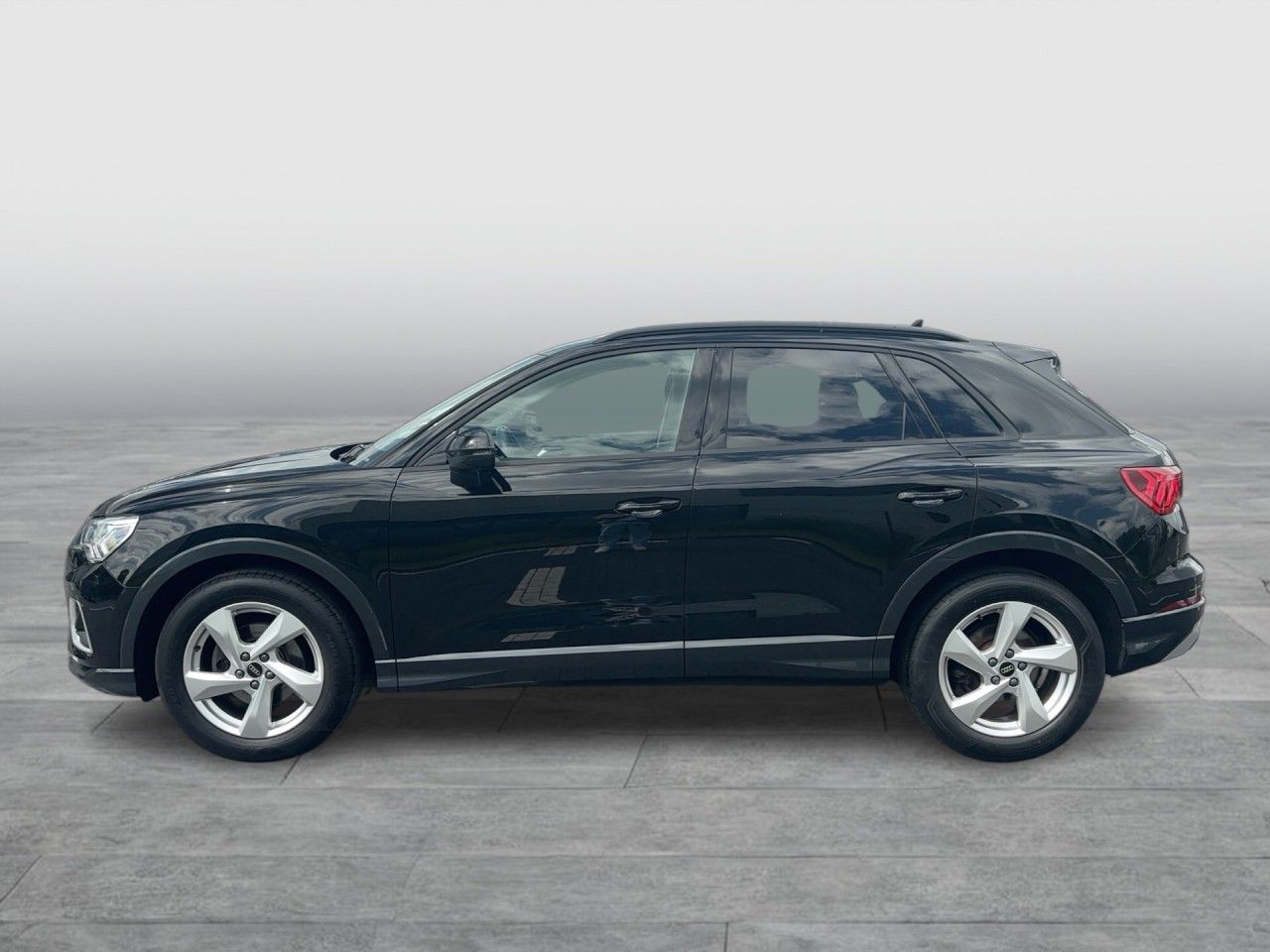 Audi Q3 35 TDI S tronic advanced LED Navi Pano SHZ imagem 2